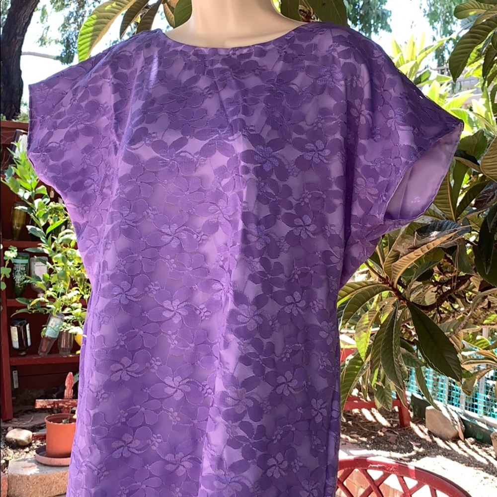 Custom made Dress/sorry not available anymore